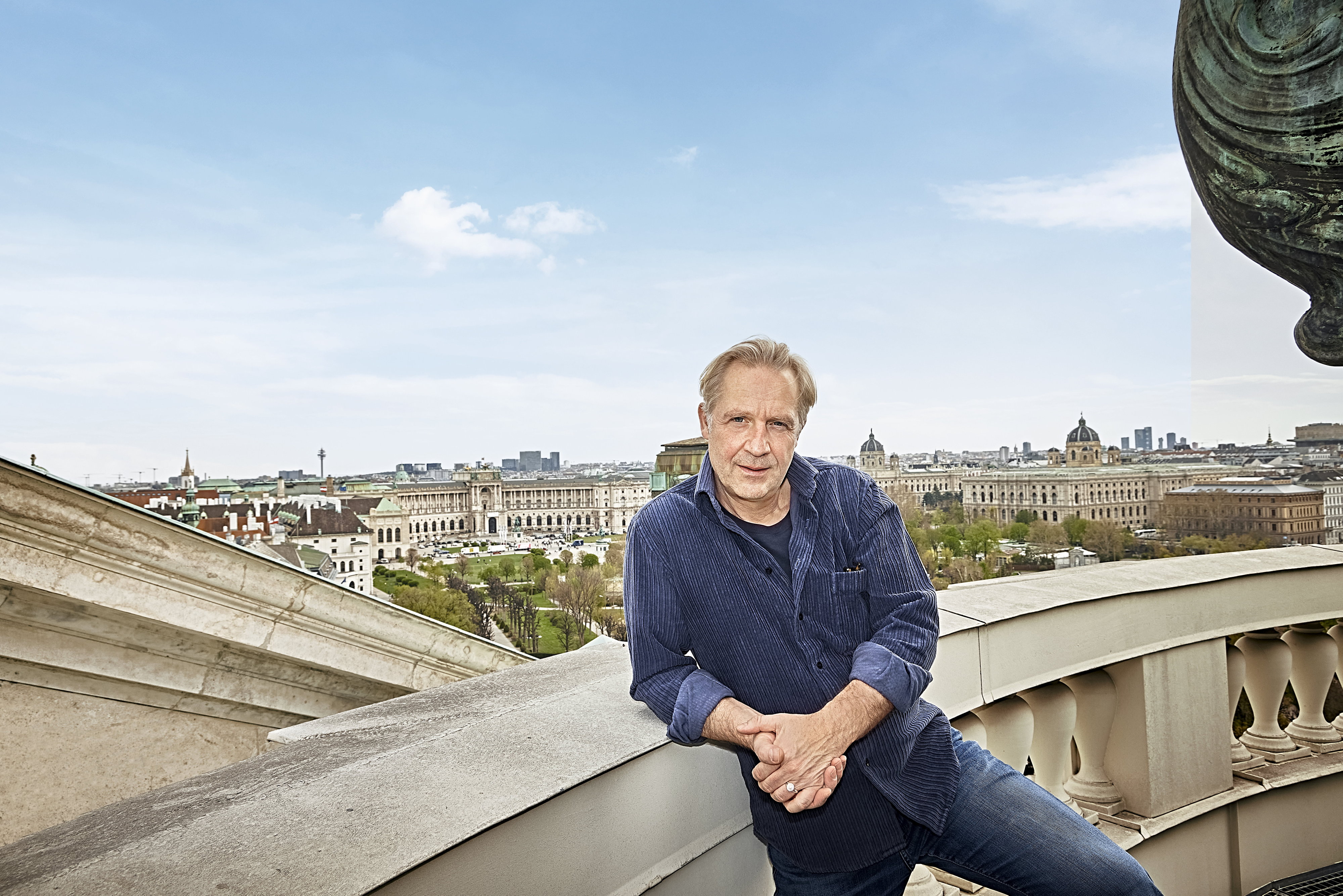 Stefan Bachmann