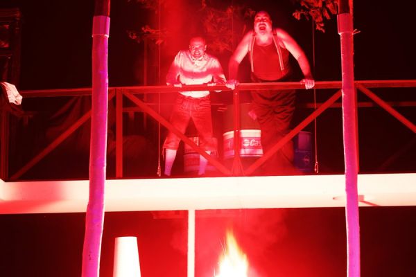 Biedermann und die Brandstifter