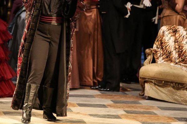 Katia Ledoux (Prinz Orlofsky), Chor
