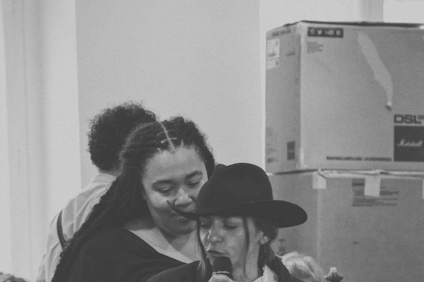 Katia Ledoux (Carmen), Julia Edtmeier (Micaëla, Dancaïro)
